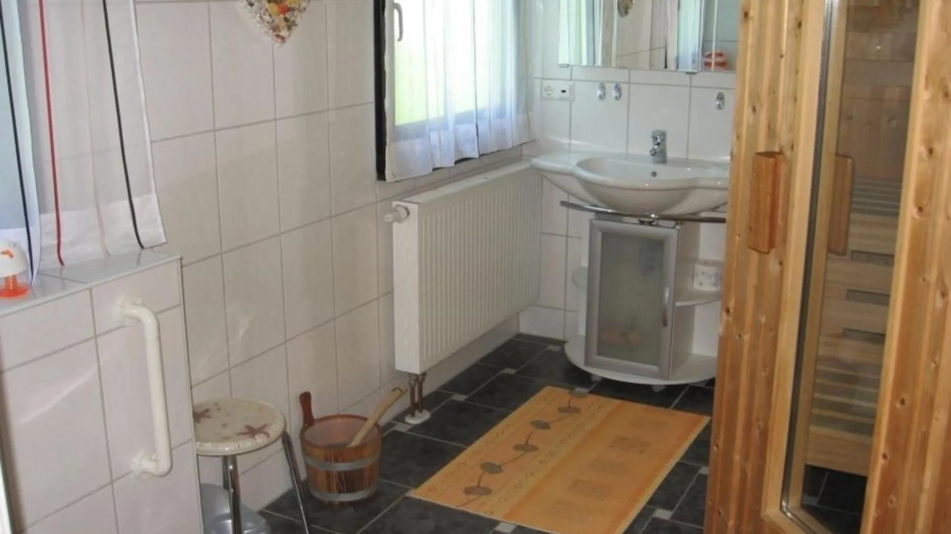Ferienhaus Nr 74, Kategorie Komfort L M Sauna, Behindertenfreundlich, Feriendorf Hochbergle, Allgaeu Bichel Casa de Férias